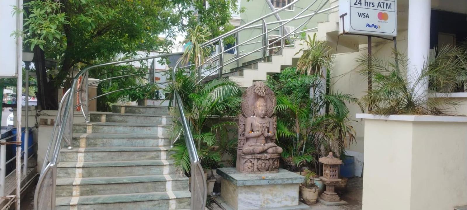 فندق سيتي بالاس Brahmapur المظهر الخارجي الصورة